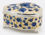 Vintage Heart Shaped Floral Jewelry Box - Image 2